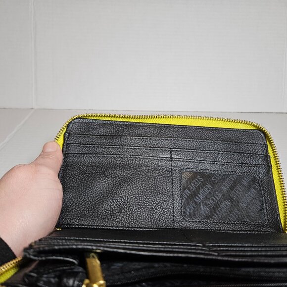 STEVE MADDEN SMOOTH ZIP AROUND WALLET PASTEL YELLOW WRISTLET - Picture 10 of 15